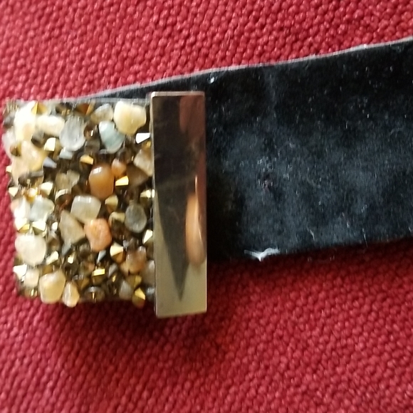 Bracelets Assortment - Picture 8 of 14